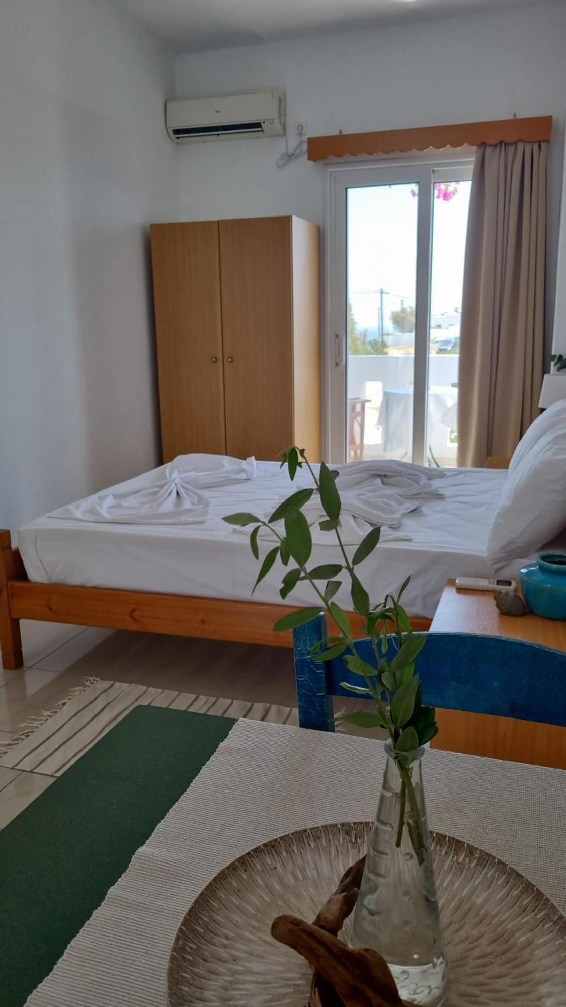Studios Nina Amoopi Habitación foto